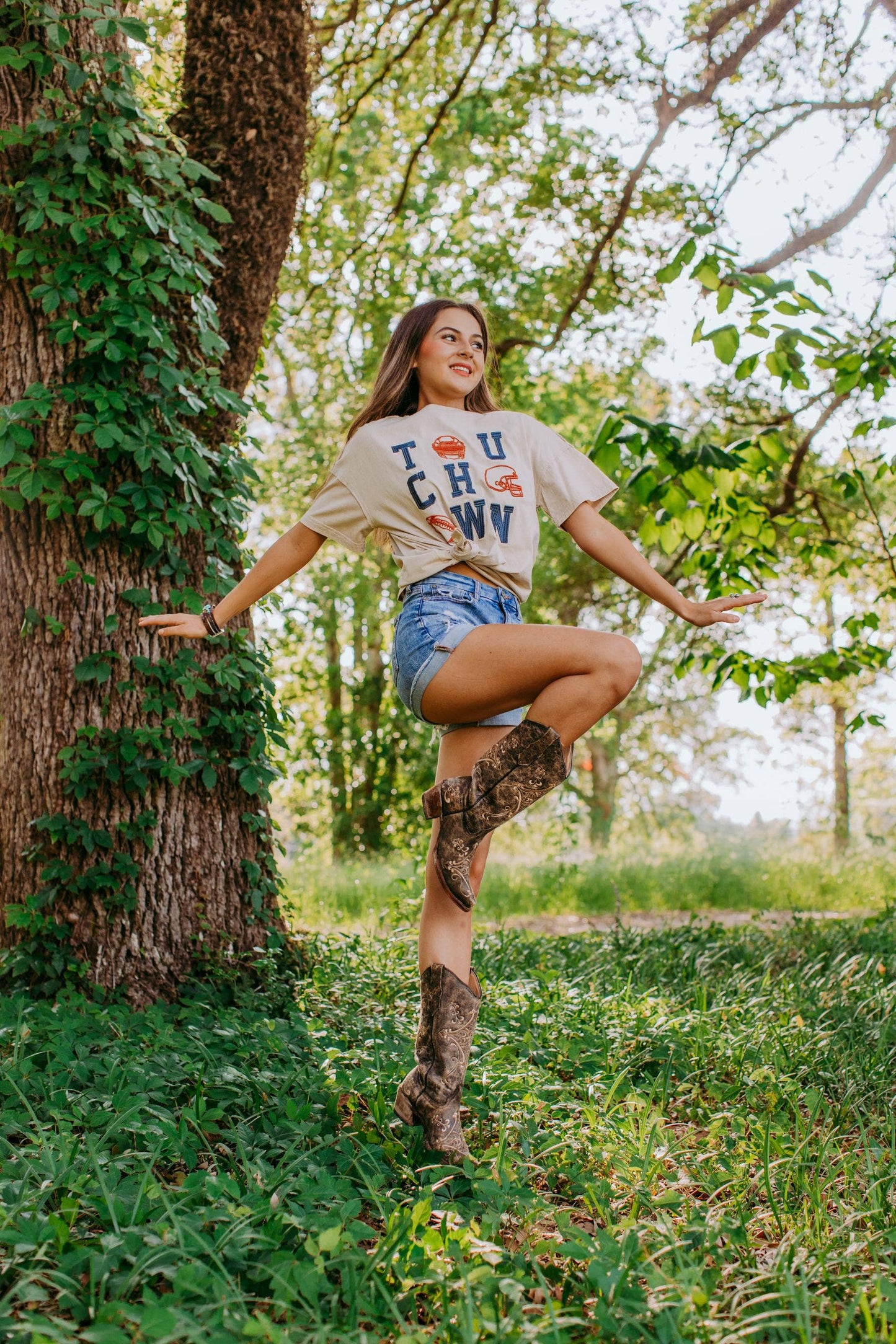 The Gridiron Tee – Sandstone