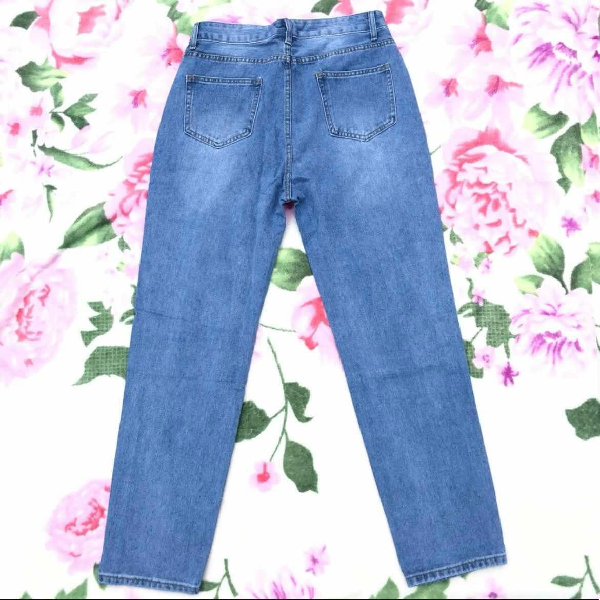 Denim Edit: The Grunge Jean