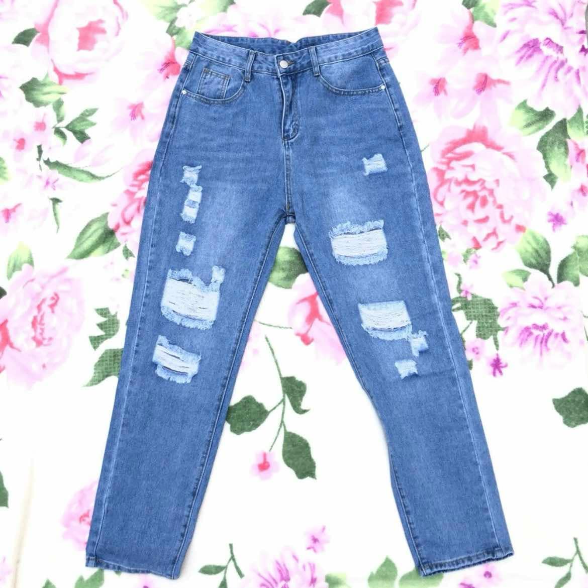 Denim Edit: The Grunge Jean